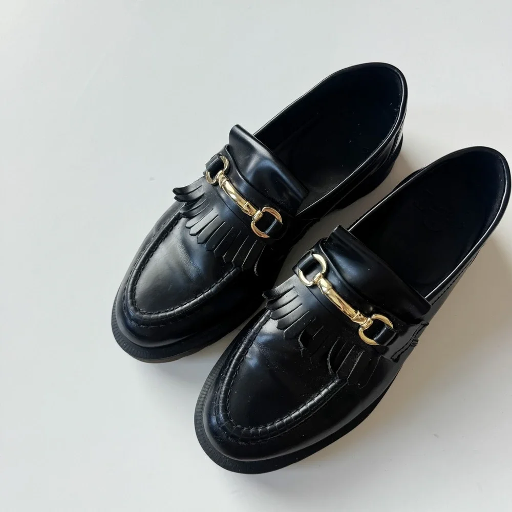 Dr. Martens excellent measurements